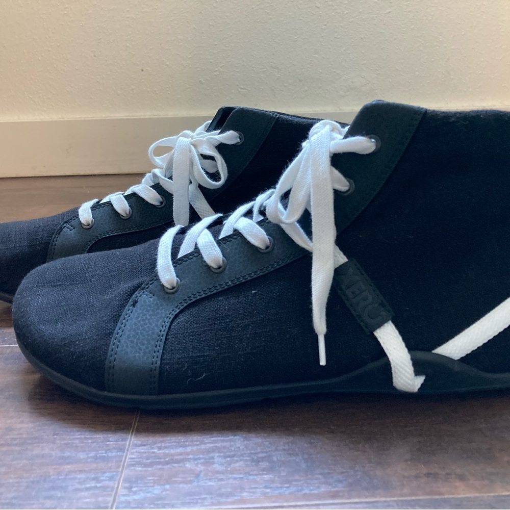 Xero Shoes Toronto Men’s - Black (size 14)
